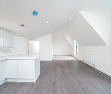 Studio to rent - Photo 2