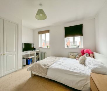 Beatrix Place, Horfield, Bristol, Somerset - Photo 4