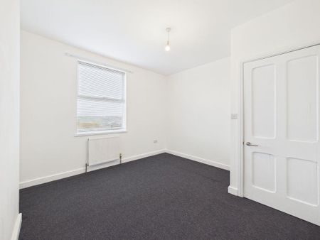 3 bedroom house to rent - Photo 2