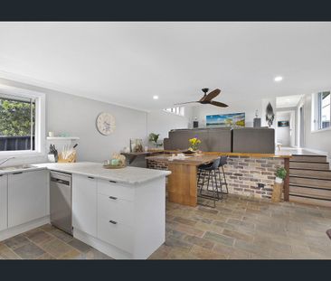 Well presented beachside family home! - Photo 1