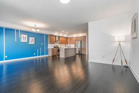 For Lease - 92 Big Dipper Street, Blossom Park - Airport and Area, Ontario - Photo 2