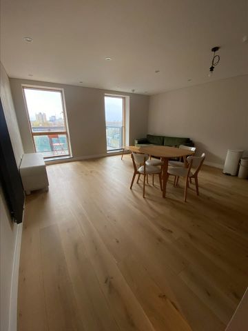 1 Bed Flat, Bermondsey Square, SE1 - Photo 2