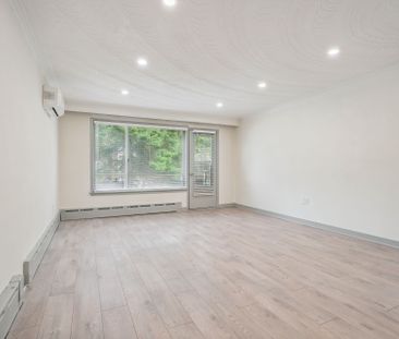 For Lease - 18 Thirty Third Street Unit# 2, Toronto, Ontario - Photo 4