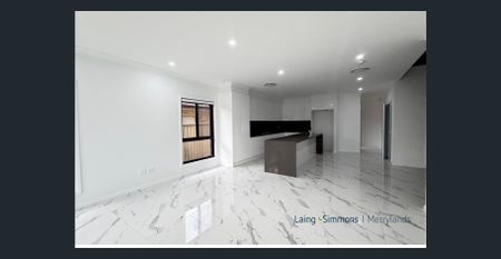 Brand New Luxury Duplex in Prime Merrylands Location - Photo 2