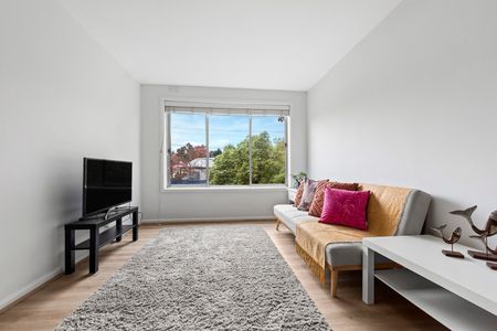 7/39 Dover Street, Flemington VIC 3031 - Photo 2