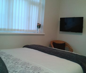 Room in a Shared House, Rochford Way, CR0 - Photo 3