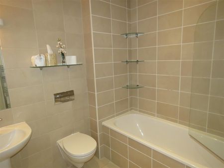 1 bedroom house to rent - Photo 2