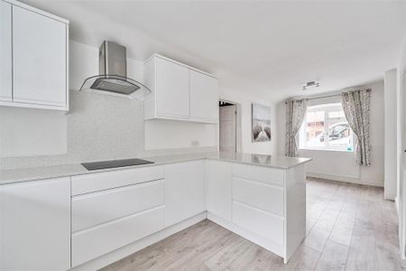 Clyst St. Mary, Exeter - Photo 4