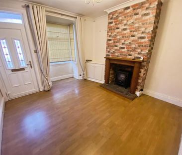 2 bedroom house to rent - Photo 1