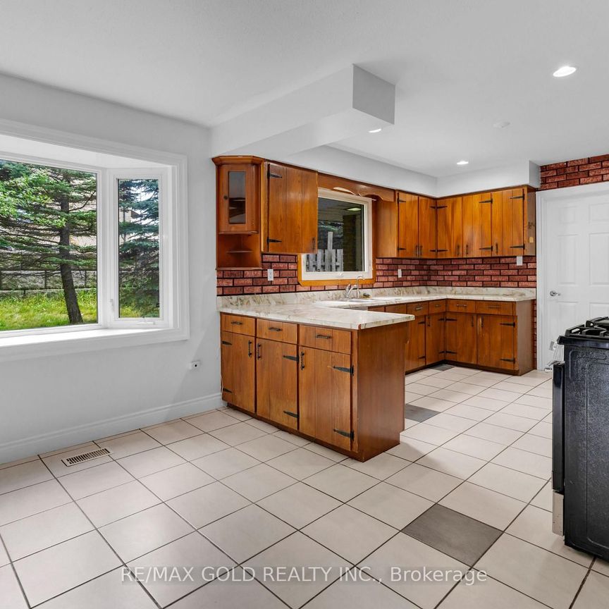 For Lease - 3 Cedar Grove Road, Mono, Ontario - Photo 1