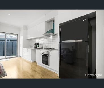 13/45A Hatchlands Drive, Deer Park, Vic 3023 - Photo 6