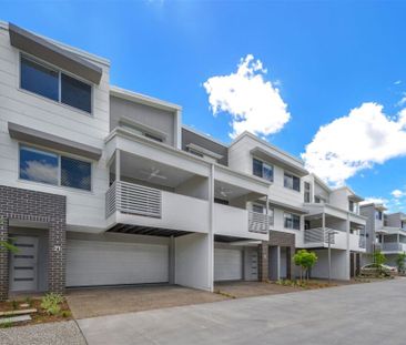 QUALITY 3 BEDROOM TOWN HOME IN HIGHLY SORT AFTER LOCATION - Photo 1