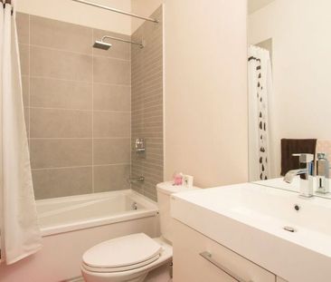 $1,850 / 1br – 510ft2 – Located right in Historic Downtown New West... - Photo 3