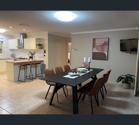 1 Koetong Crescent, West Wodonga, Vic 3690 - Photo 5