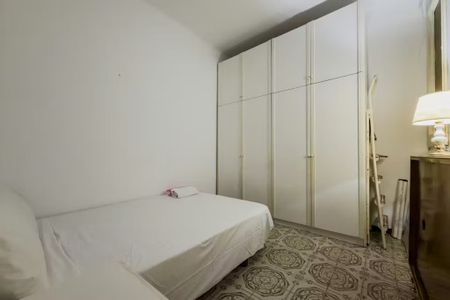 Carrer de la Llibertat, Barcelona, Catalonia 08012 - Photo 2