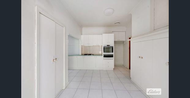 Character and charm in a convenient setting - Photo 1