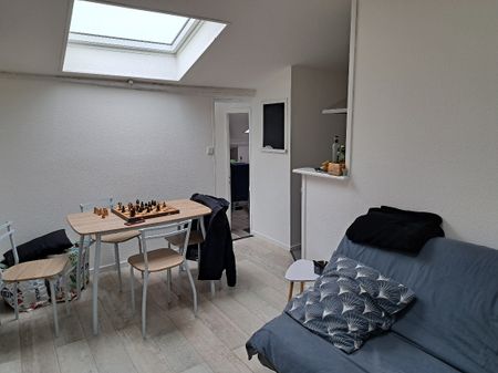 Location Appartement 2 pièces 25m² - Photo 3