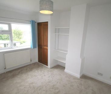 3 bedroom semi-detached house to rent - Photo 5