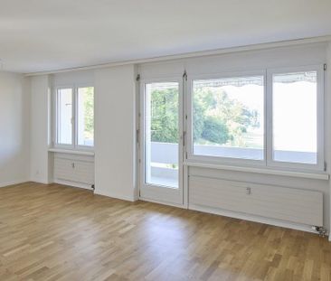 Ruhiges Wohnquartier - neu sanierte Wohnung wartet auf Sie - Photo 1