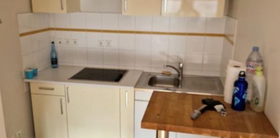 Location Appartement 2 pièces 42m² MONDEVILLE 14120 - Photo 2
