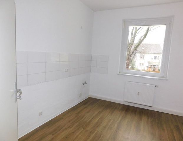 Großzügige 3-Zimmer-Wohnung mit Balkon! - Photo 1