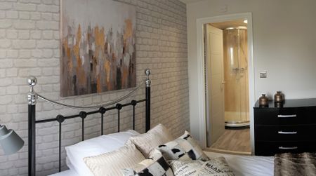 Chichester Road Room 6 - Photo 5