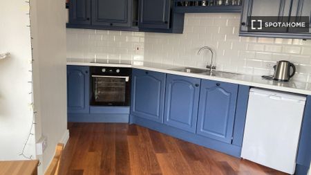 1-bedroom apartment for rent in Dublin - Photo 5