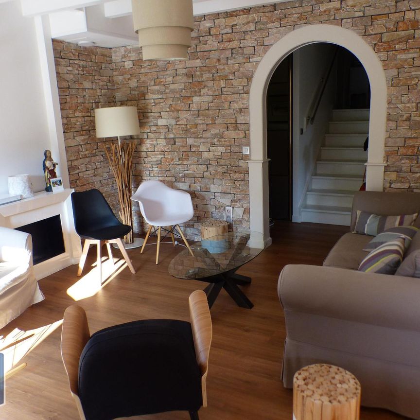 Location Maison 5 pièces 118m² SEYSSINS 38180 - Photo 1