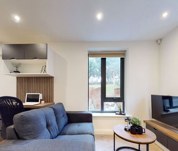 Flat 12, 34 Hyde Terrace - Photo 2