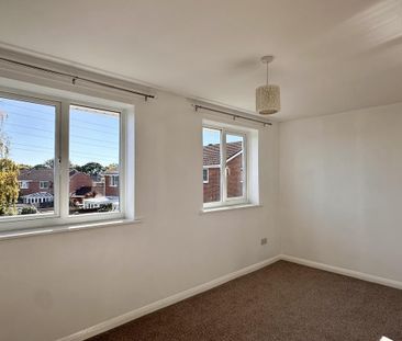1 bedroom semi-detached house to rent - Photo 3