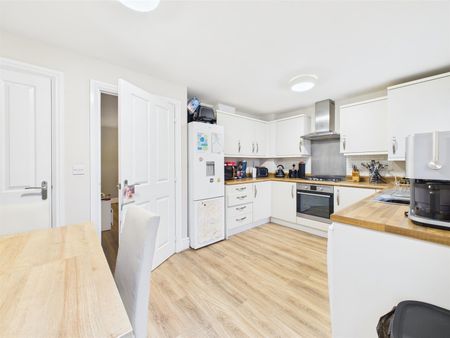 Burrow Drive, Rothley, LE7 7RZ - Photo 5