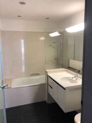 Modern apartment in the Neustadt district - Photo 1