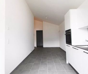 Reprise de bail d'un appartement de 2.5 pièces en attique - Photo 1