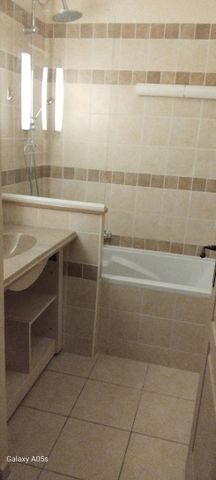 Appartement - Mallemort (13370) - 47.7 m² - - Photo 5