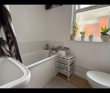 1 bedroom property to rent - Photo 6