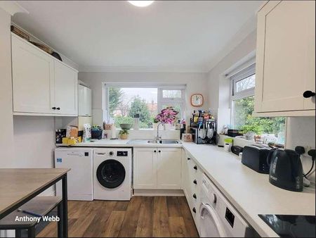 Berry Close, Winchmore Hill, N21 - Photo 5