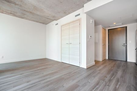 360 President Kennedy, Montréal, QC - Photo 4