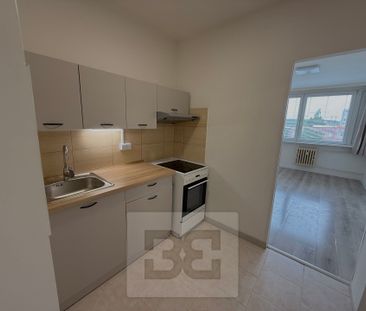 Pronájem bytu 2+kk 38 m², Holandská 2437, Kladno Kročehlavy - Photo 1