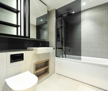 Flat to rent on - Photo 2