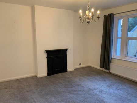 1 bedroom ground floor flat to rent - Photo 3