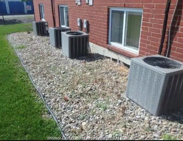 680 CAMERON Unit# 1 | 680 CAMERON Unit# 1, Windsor - Photo 1