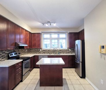 For Lease - 631 Fred Mclaren Boulevard, Markham, Ontario - Photo 1