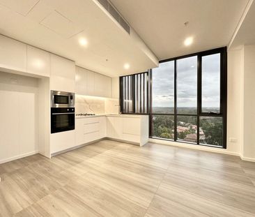 Large size 2 Bedroom Apartment, close to the station - Photo 5