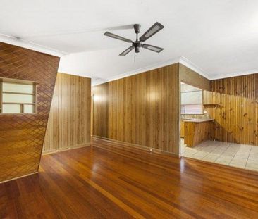 17 Glenvale Road, Reservoir VIC 3073 - Photo 1