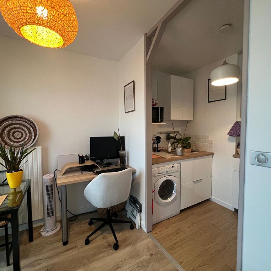 Location Appartement 1 pièce 31m² - Photo 1