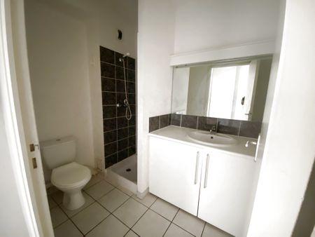 Location Appartement 1 pièce 20m² RODEZ 12000 - Photo 4