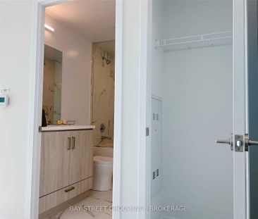 For Lease - 10 Honeycrisp Crescent Unit# 1709, Vaughan, Ontario - Photo 6