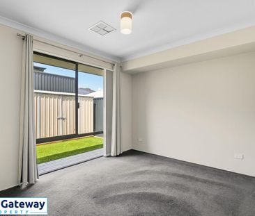 Wandi - Large Family Home - 4 x 2 - $800 p/w - Photo 6