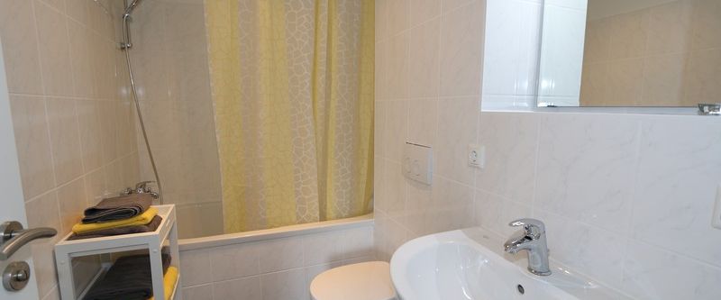 Modernes Business-Apartment im Herzen der Altstadt - Photo 1