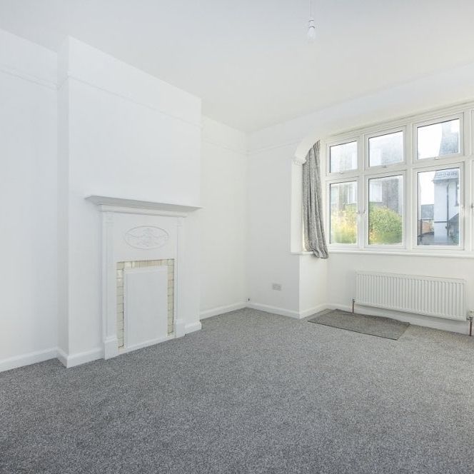 4 bedroom terraced house to rent - Photo 1